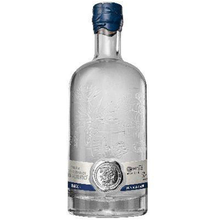 Don Alberto Blanco - Available at Wooden Cork