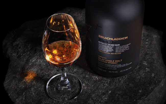 Bruichladdich debuts Black Art 10