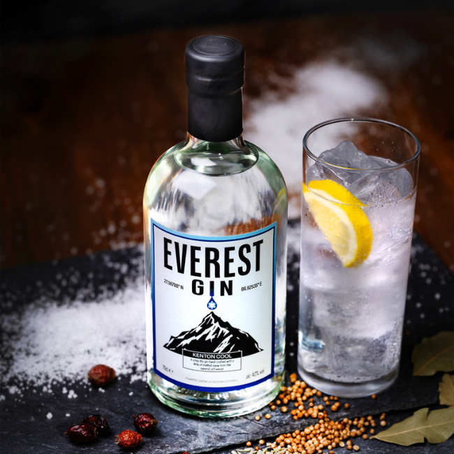 Gin crafted with snow from Everest summit – Wooden Cork
