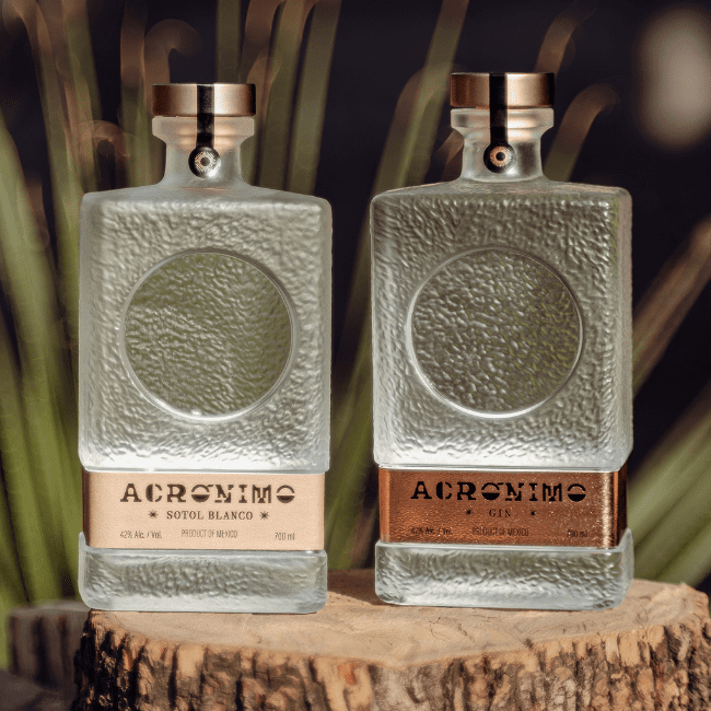 Acrónimo combines gin and sotol