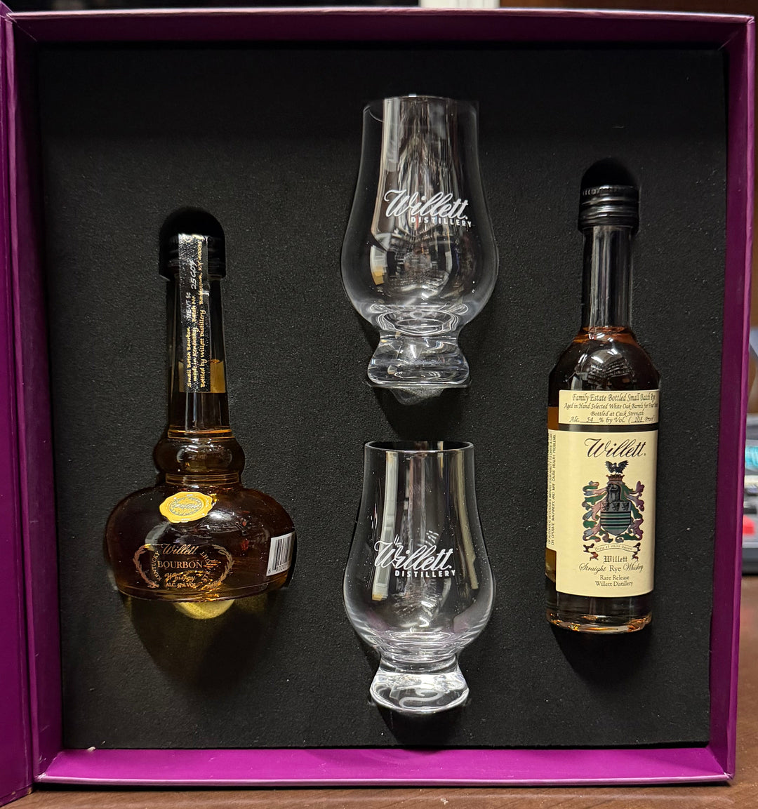 Willett Family Estate 50ml Gift Pack + 2 Glencairn Glasses