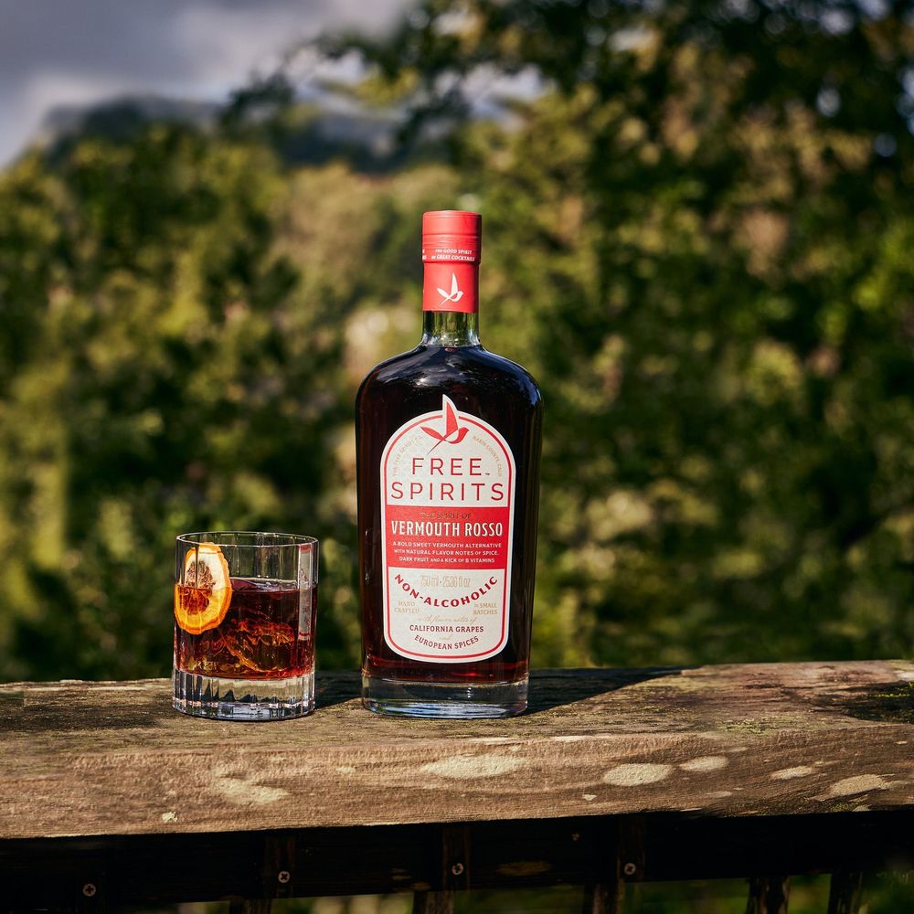 Free Spirits The Spirit of Vermouth Rosso – Wooden Cork