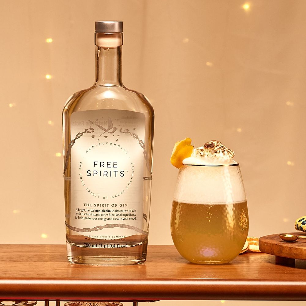 Free Spirits The Spirit of Gin – Wooden Cork