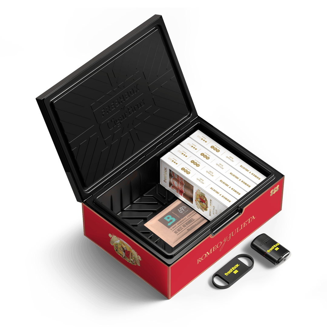 FreshBox Romeo y Julieta 1875 Edition Humidor Starter Kit