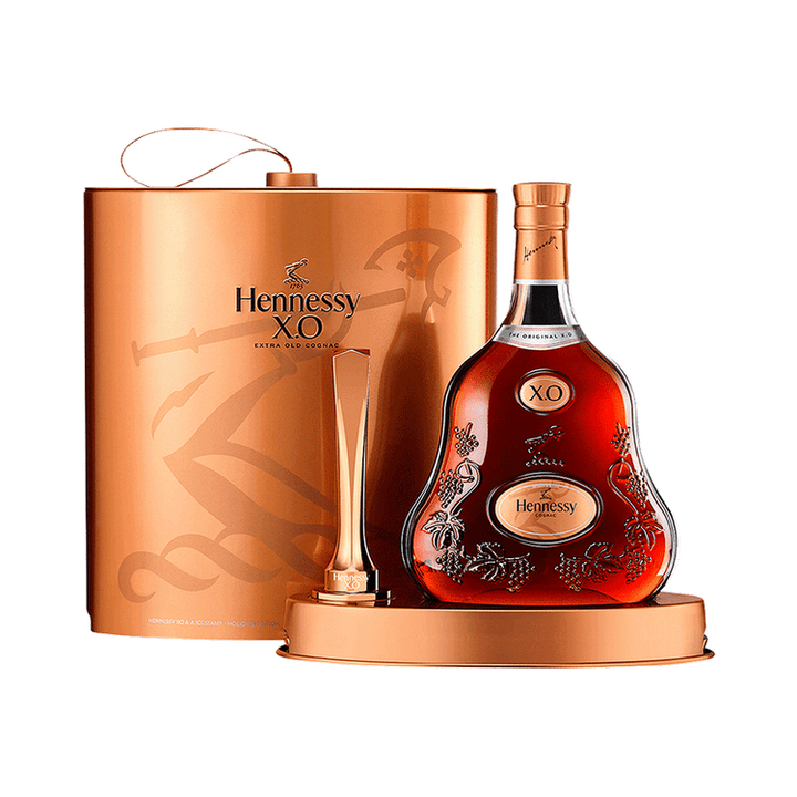 Hennessy XO Cognac Holiday Bottle With Gift Box & Ice Stamp