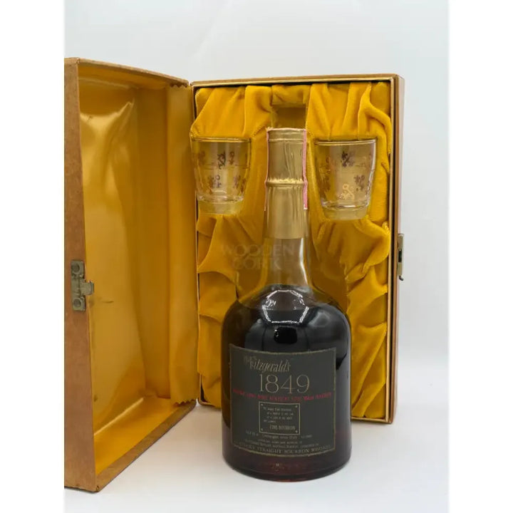 Old Fitzgerald 1849 10 Year Old Bourbon 750ml Stitzel-Weller Velvet Gift Set with Glasses