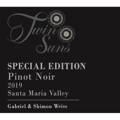 Twin Suns California Pinot Noir 750ml - Available at Wooden Cork