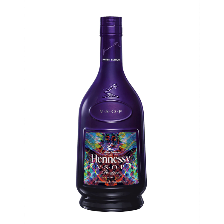 Hennessy VSOP Privilege 2016 Limited Edition by Carnovsky | Artist Hennessy VSOP Privilege 2016 Limited Edition by Carnovsky | Artist