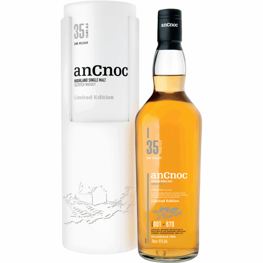 anCnoc 35 Years Old - Available at Wooden Cork
